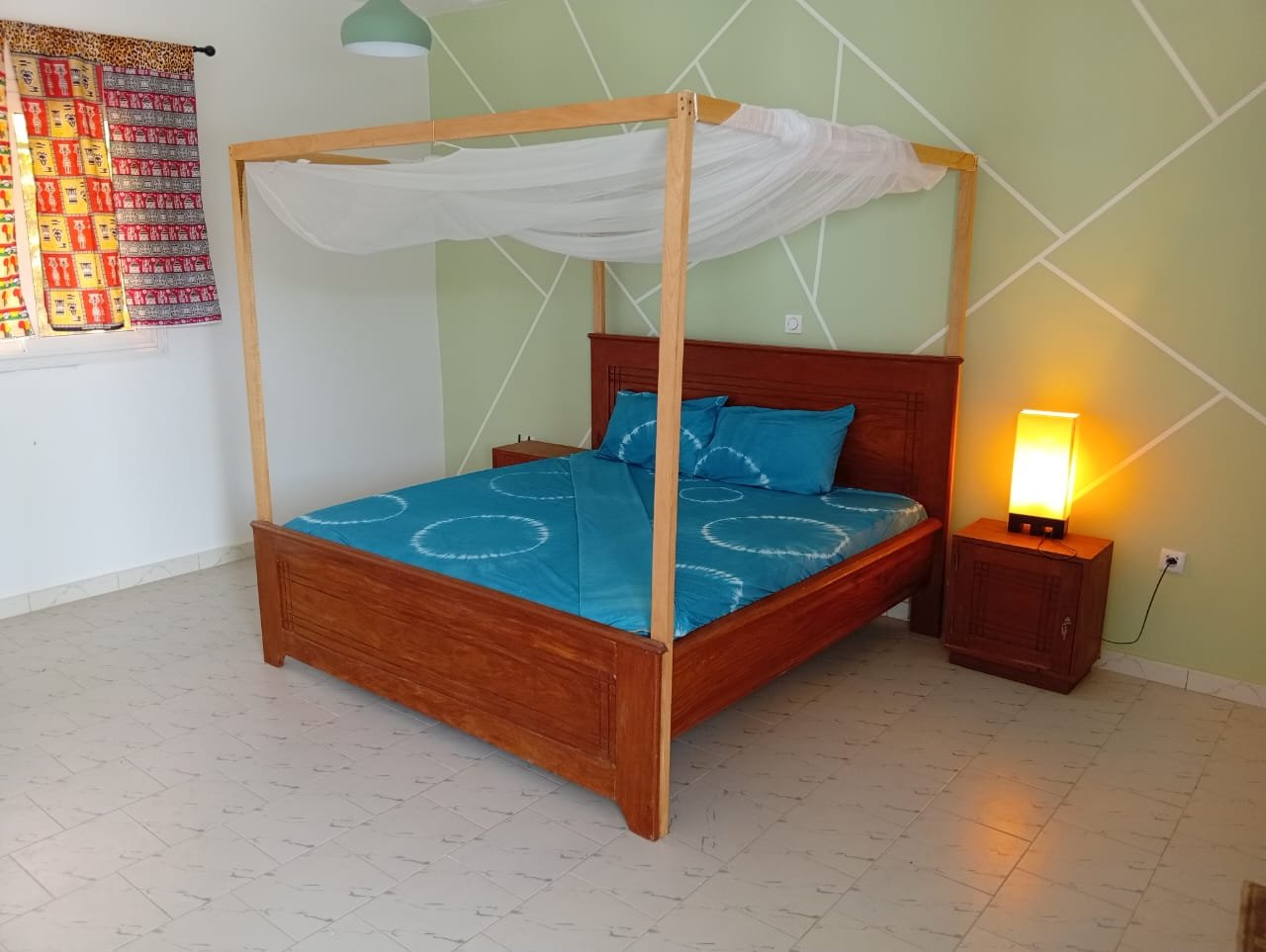 Chambre 3 : Aline Sitoe